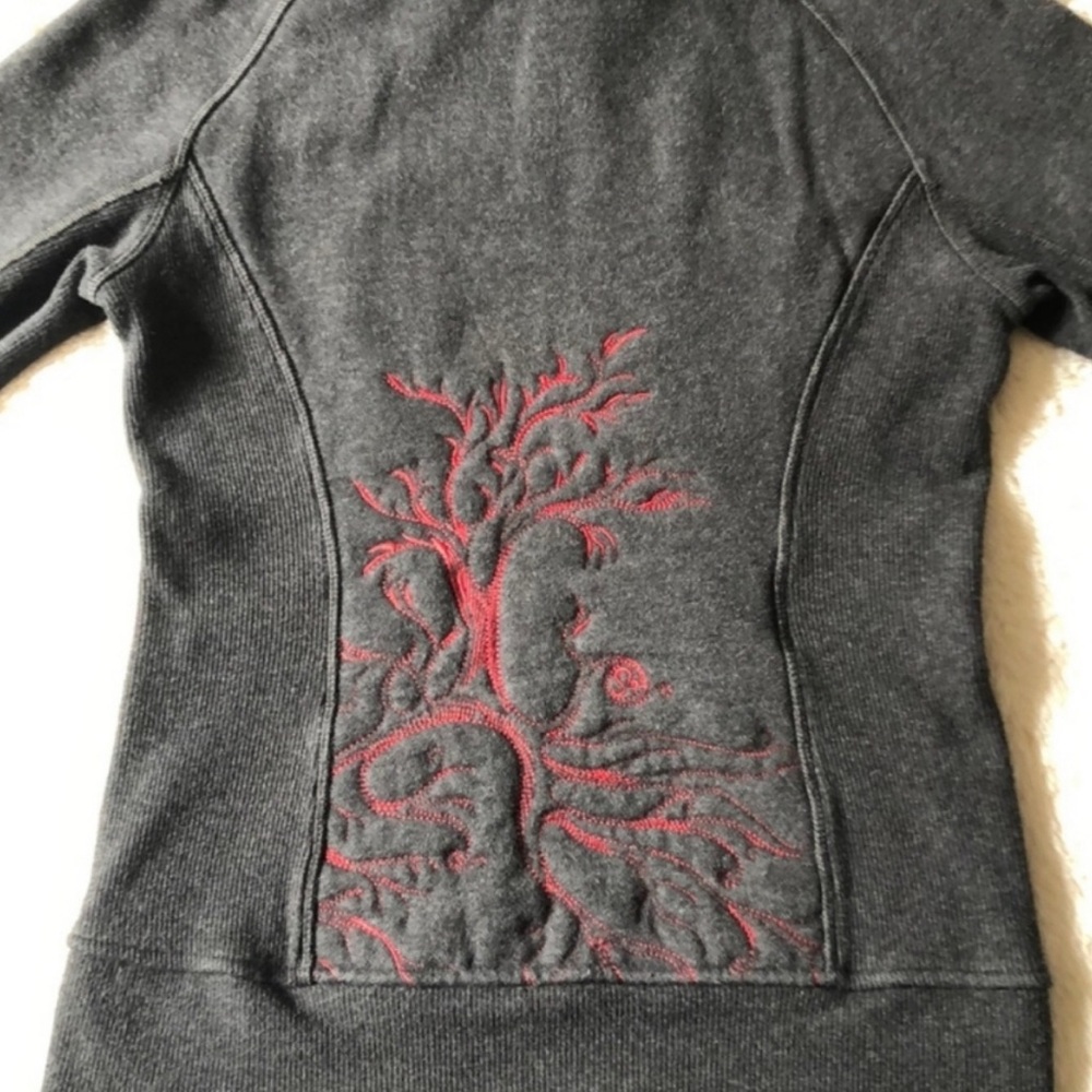 ISO!!!!! Lululemon Scuba Hoodie Chakra Muladhara